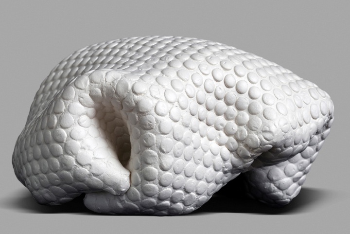 maria pol, keramikobjekte `wrap`